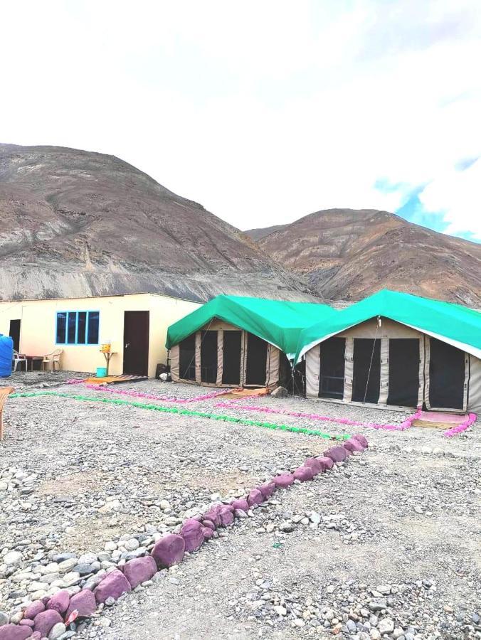 Pangong Delight Camps And Cottages Spangmik Exterior foto